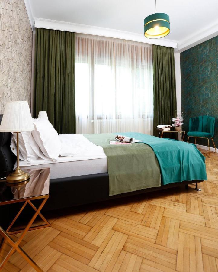 Apartamento Grand Phillip Cismigiu Park Downtown Bucarest Exterior foto