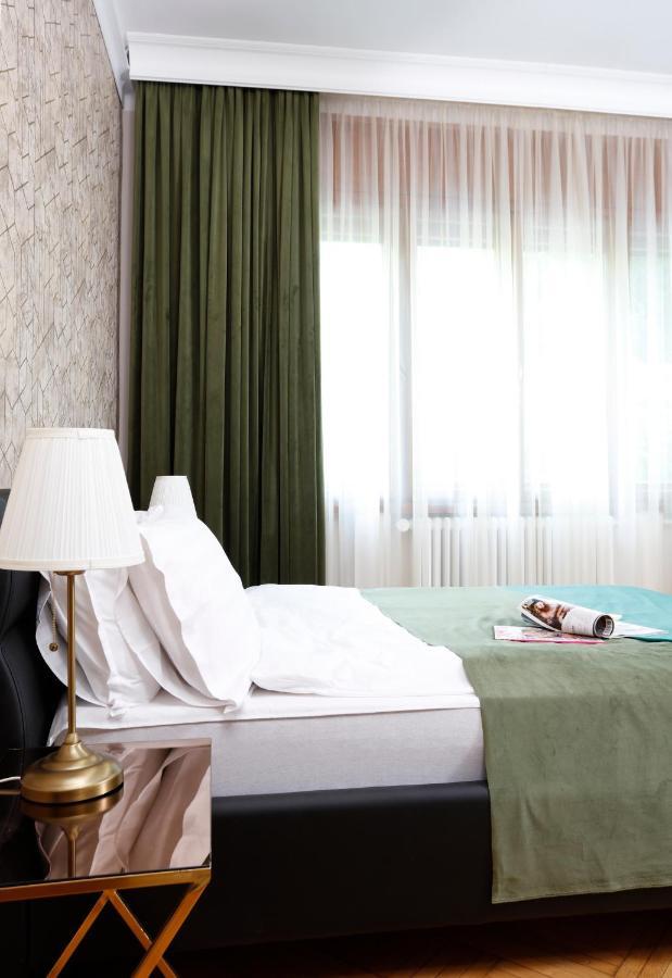 Apartamento Grand Phillip Cismigiu Park Downtown Bucarest Exterior foto