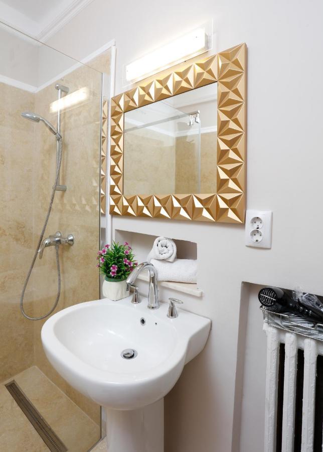 Apartamento Grand Phillip Cismigiu Park Downtown Bucarest Exterior foto
