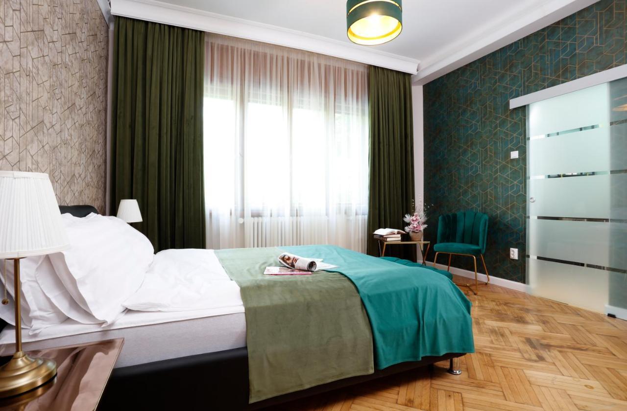 Apartamento Grand Phillip Cismigiu Park Downtown Bucarest Exterior foto