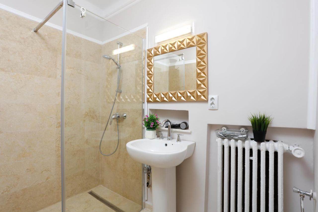 Apartamento Grand Phillip Cismigiu Park Downtown Bucarest Exterior foto